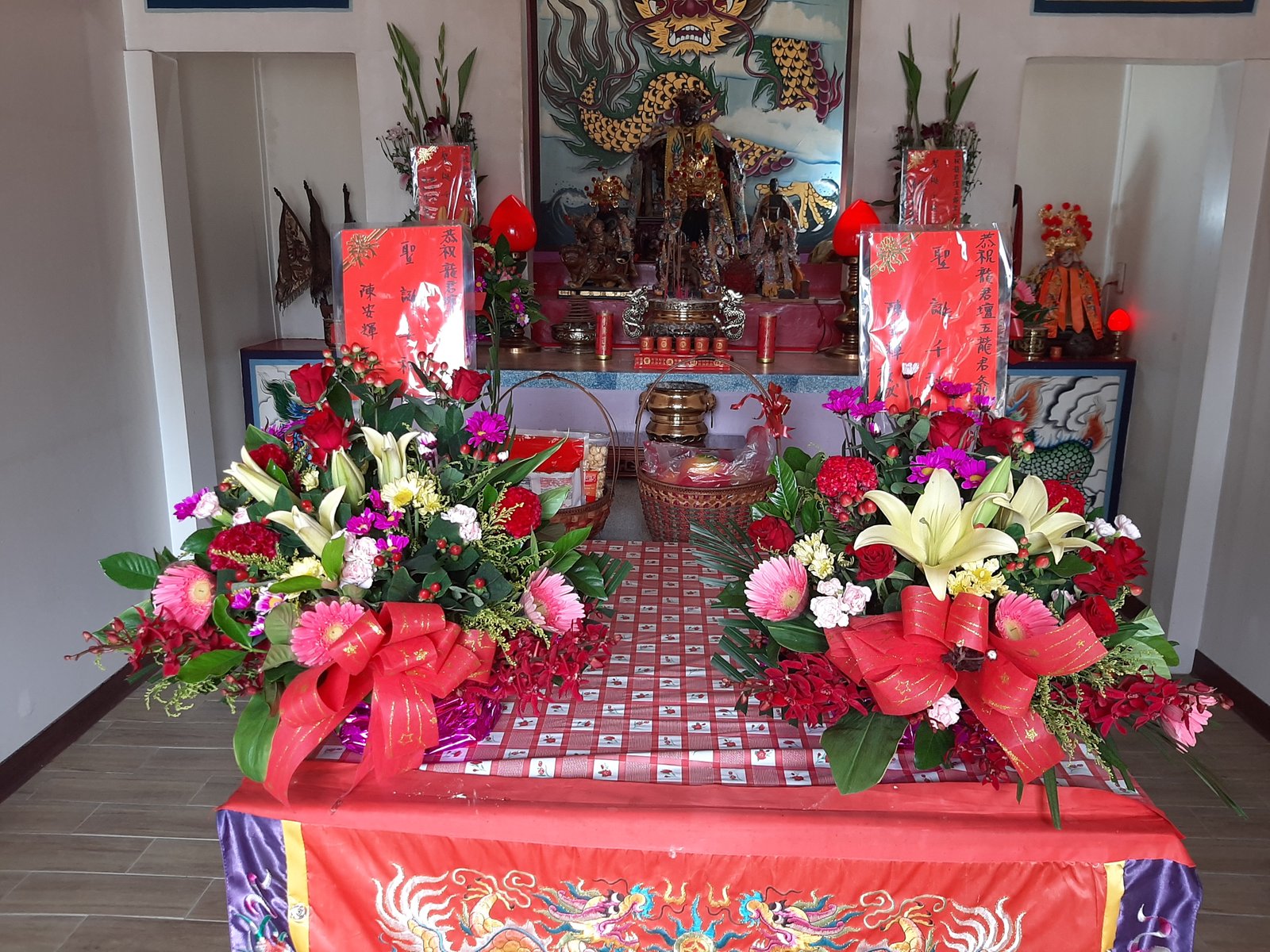 神明聖誕供花盆